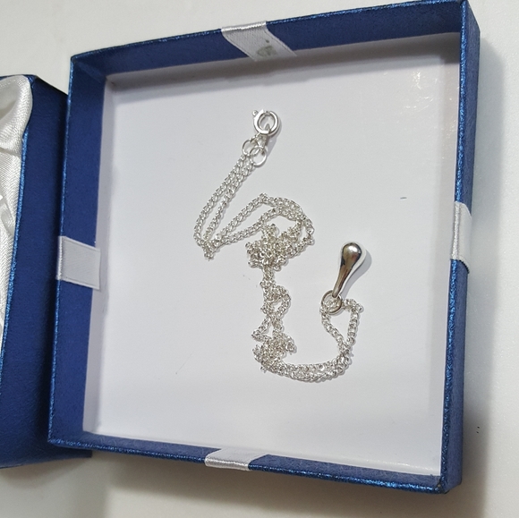 S925 Sterling Silver Water Drop Jewelry Set - Picture 5 of 6